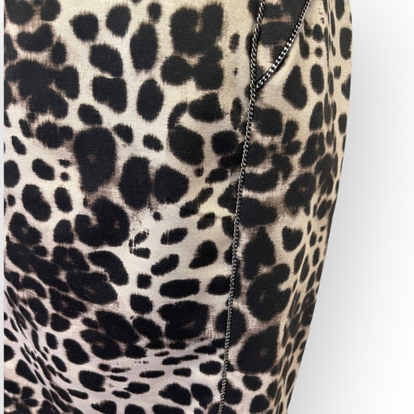 Jennifer Lopez Embellished Sheath Sleeveless Animal Print Dress - Picture 9 of 9